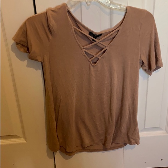 Cross v neck shirt - Picture 1 of 1